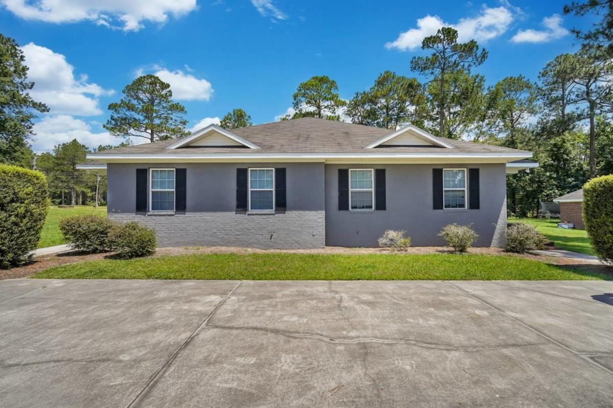Charming Gray Home- 5 Mins From Gsu! Statesboro Exteriér fotografie