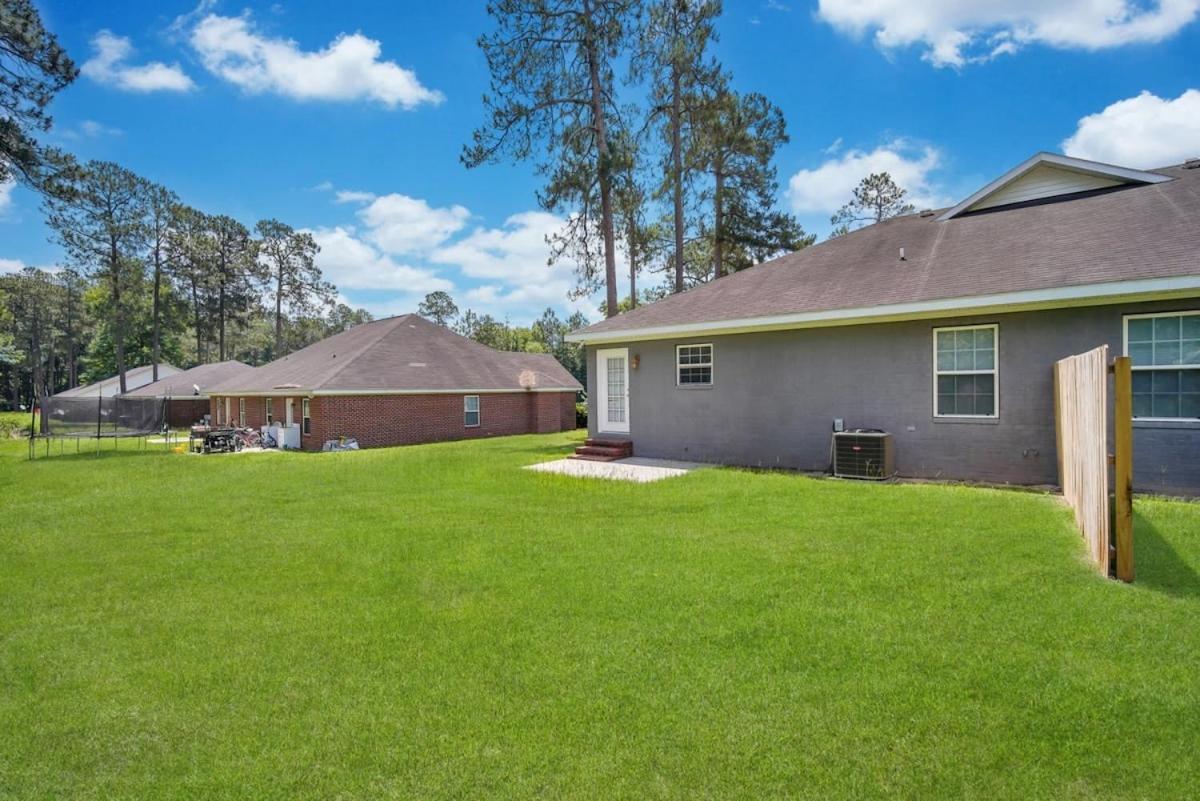 Charming Gray Home- 5 Mins From Gsu! Statesboro Exteriér fotografie