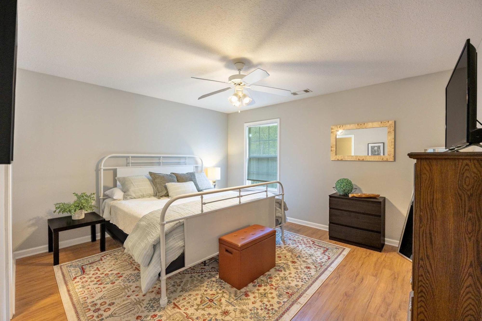 Charming Gray Home- 5 Mins From Gsu! Statesboro Exteriér fotografie
